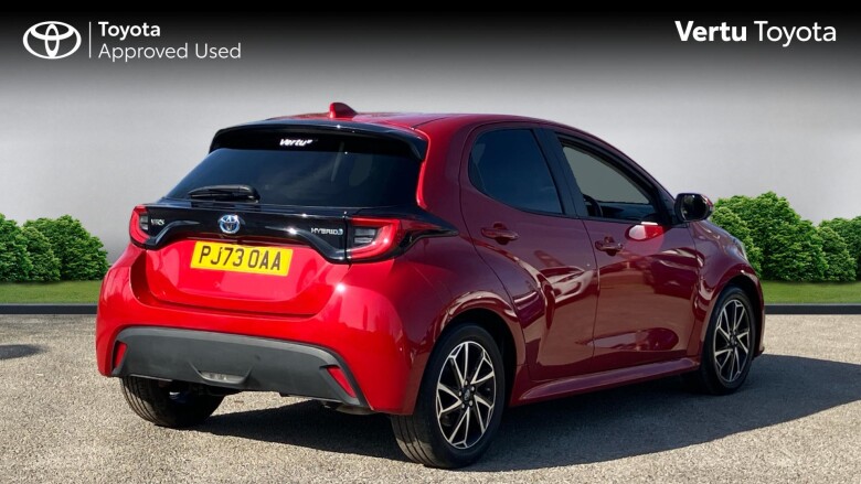 Toyota Yaris 1.5 Hybrid Design 5dr CVT Hybrid Hatchback